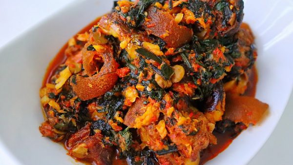 Vegetable soup (Eforiro)
