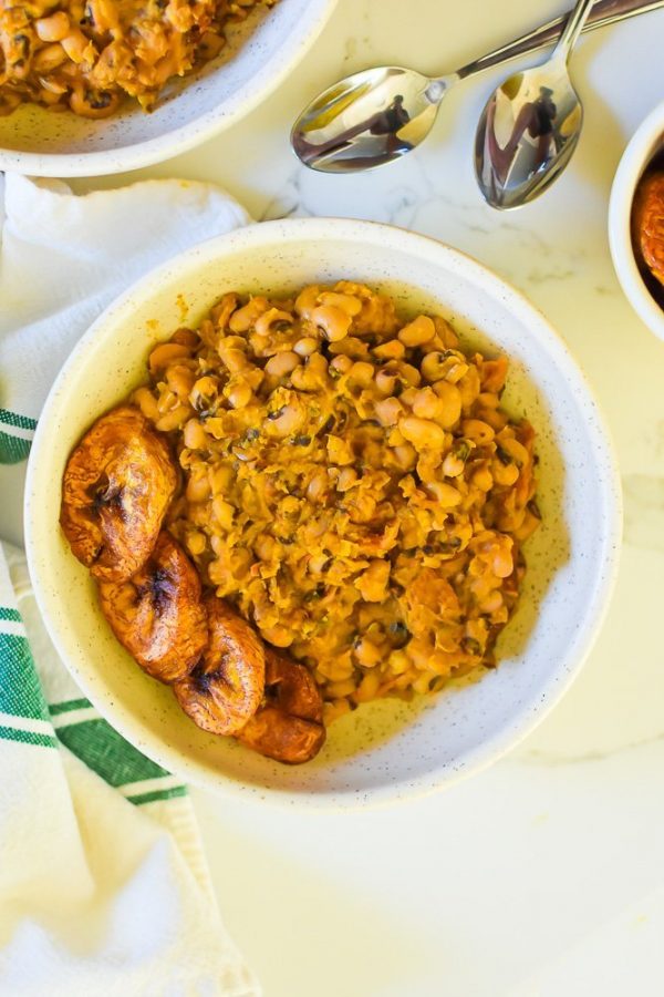 Stewed beans (Ewa riro)